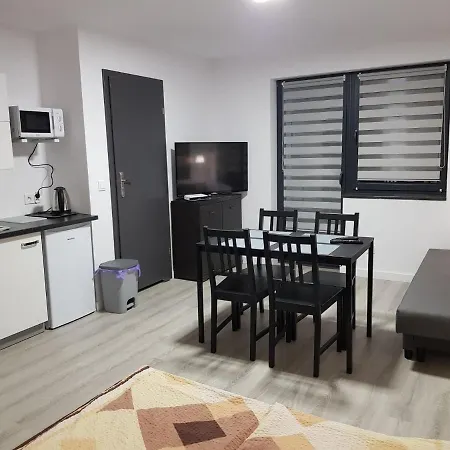 Pokoje U Basi شتافنيتسه